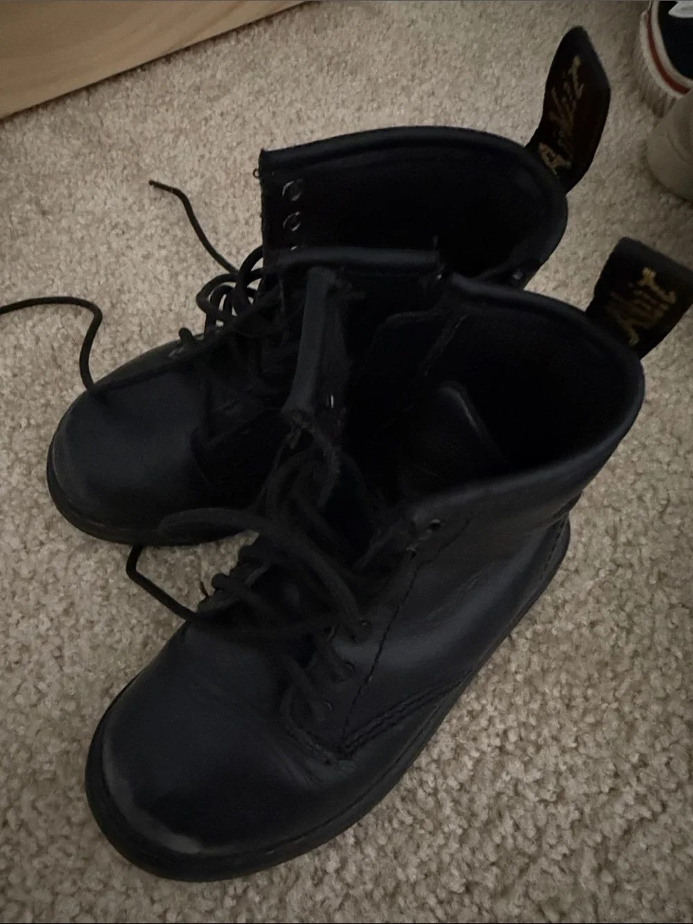 Dr. Martens Kids Black Leather Lace-Up Ankle Boots